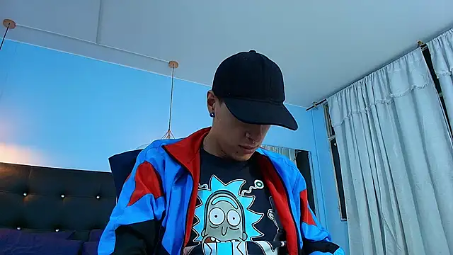 Lobo 17  online show from 01/24/25, 04:05