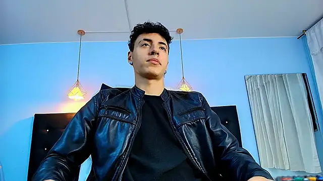 Lobo 17  online show from 01/28/25, 03:57