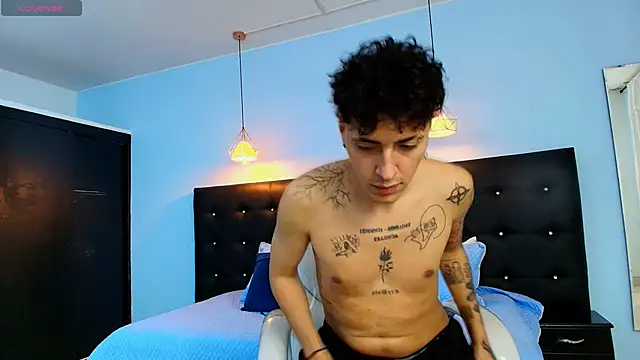 Lobo 17  online show from 02/18/25, 10:38