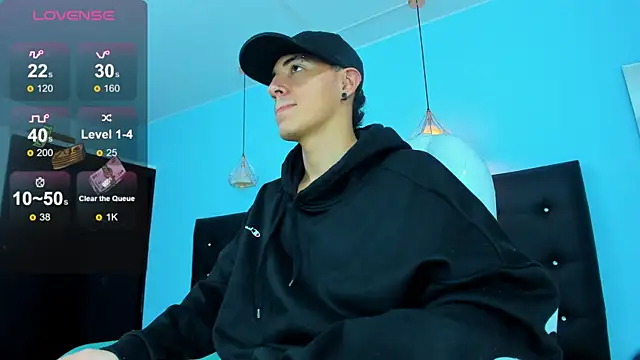 Lobo 17  online show from 01/07/26, 03:31