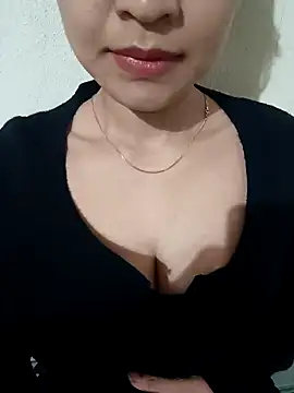 Snapshot of AssAsiancute chatting on 12/20/24, 04:46 AssAsiancute online show from 12/20/24, 04:46