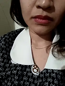 Snapshot of AssAsiancute chatting on 12/23/24, 05:22 AssAsiancute online show from 12/23/24, 05:22