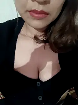 Snapshot of AssAsiancute chatting on 03/15/25, 04:43 AssAsiancute online show from 03/15/25, 04:43