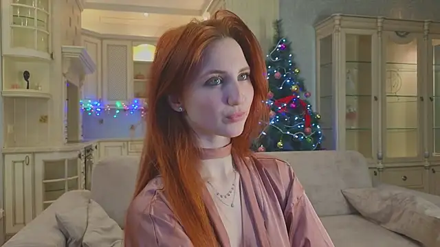 Snapshot of EsmaCrumbley chatting on 12/26/24, 07:35 EsmaCrumbley online show from 12/26/24, 07:35