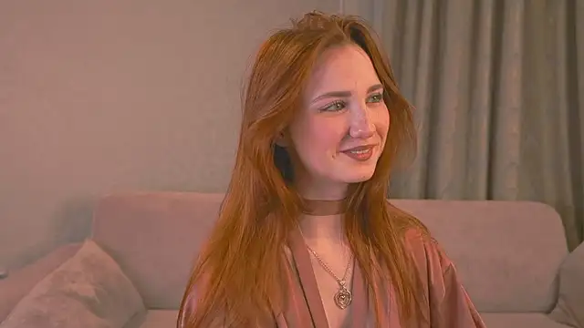 Snapshot of EsmaCrumbley chatting on 01/22/25, 04:13 EsmaCrumbley online show from 01/22/25, 04:13