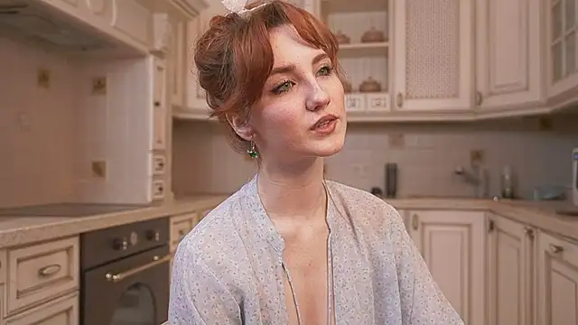 Snapshot of EsmaCrumbley chatting on 02/21/25, 04:18 EsmaCrumbley online show from 02/21/25, 04:18