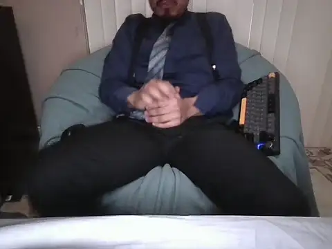 Slutpupdmv online show from 03/15/26, 10:16