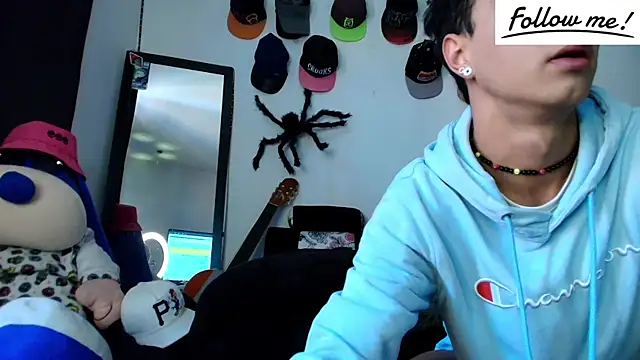 twink sebas  online show from 12/11/24, 04:20