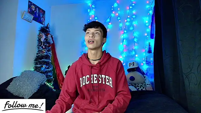 twink sebas  online show from 01/01/25, 08:02