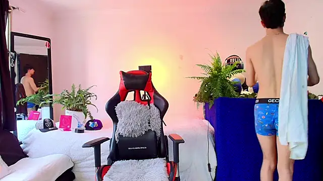 twink sebas  online show from 10/11/25, 07:12