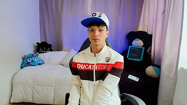 twink sebas  online show from 05/03/26, 04:13