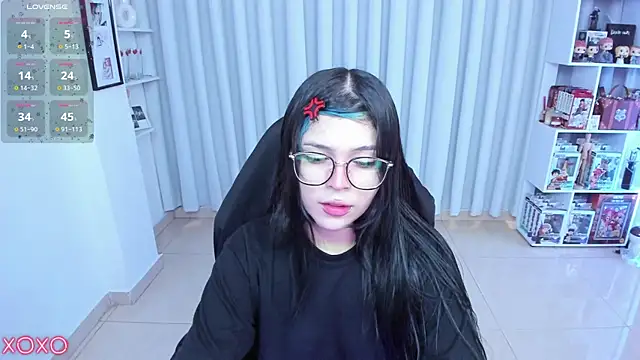 Snapshot of misshoneyxxx chatting on 07/09/26, 02:32 misshoneyxxx online show from 07/09/26, 02:32