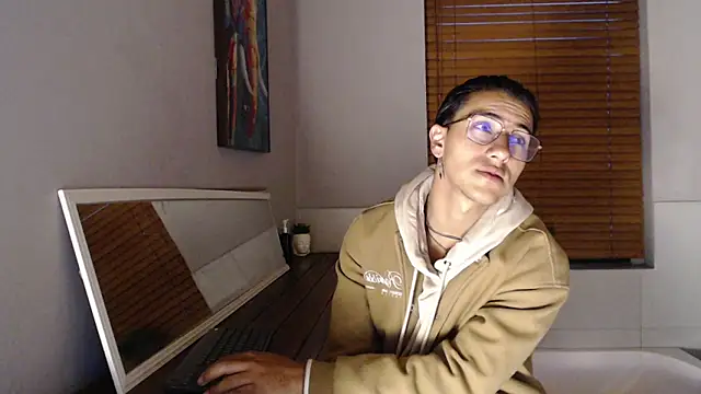 Andy Joy  online show from 12/15/25, 11:14