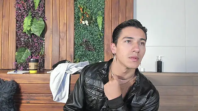 Andy Joy  online show from 04/23/26, 11:09