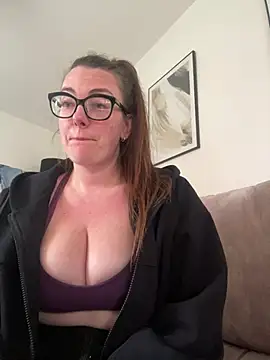 Snapshot of Miss_Stassi chatting on 03/16/25, 04:45 Miss Stassi online show from 03/16/25, 04:45