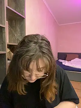 cinnabon  online show from 12/20/24, 05:08