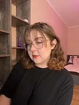 cinnabon  online show from 02/04/25, 09:49