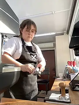 cinnabon  online show from 02/12/25, 11:18