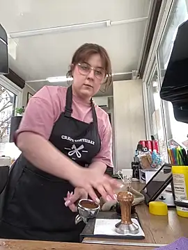 cinnabon  online show from 03/14/25, 09:14