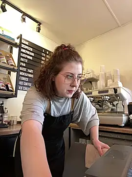 cinnabon  online show from 03/29/26, 09:42