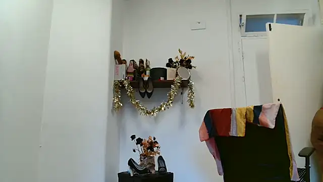 Snapshot of xTALLSEXYBUMx chatting on 11/26/25, 04:46 xTALLSEXYBUMx online show from 11/26/25, 04:46