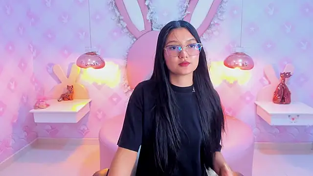 Saraa Skinny online show from 01/31/25, 03:11