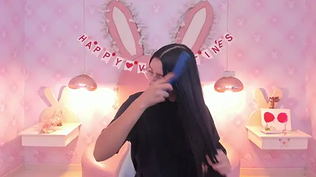 Saraa Skinny online show from 02/23/25, 11:55