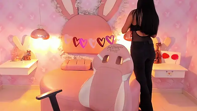 Saraa Skinny online show from 03/08/25, 11:48