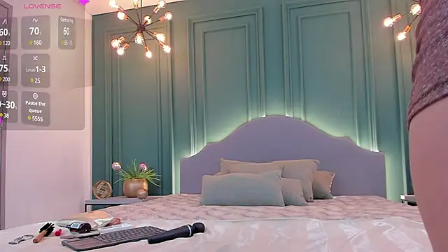 rubyhill 2711 online show from 01/31/25, 02:48