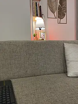 rubyhill 2711 online show from 04/21/26, 01:42