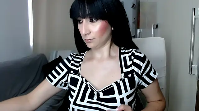 Laura-pervert online show from 12/13/25, 10:04