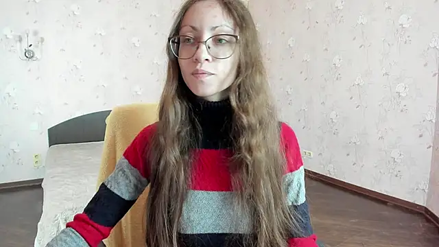 Snapshot of Pantyhose_Mila chatting on 03/18/25, 07:20 Pantyhose Mila online show from 03/18/25, 07:20