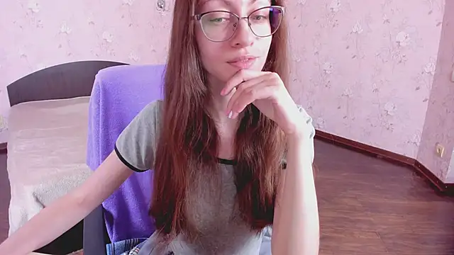 Snapshot of Pantyhose_Mila chatting on 09/11/25, 07:14 Pantyhose Mila online show from 09/11/25, 07:14