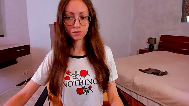 Pantyhose Mila online show from 11/07/25, 08:31