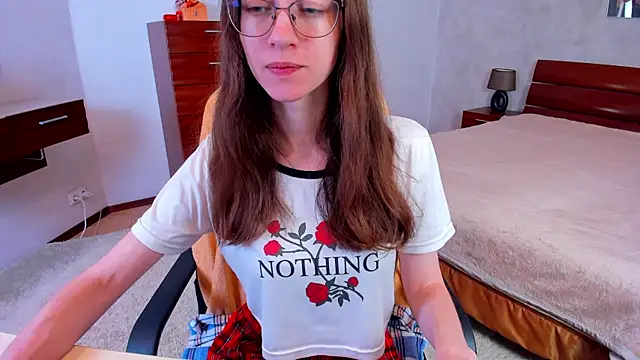 Pantyhose Mila online show from 02/10/26, 08:46