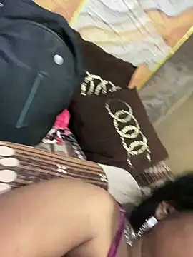 Snapshot of Tameesh_sexy_mistress chatting on 09/09/25, 05:45 Tameesh sexy mistress online show from 09/09/25, 05:45