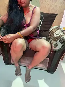 Snapshot of Tameesh_sexy_mistress chatting on 05/16/26, 12:37 Tameesh sexy mistress online show from 05/16/26, 12:37