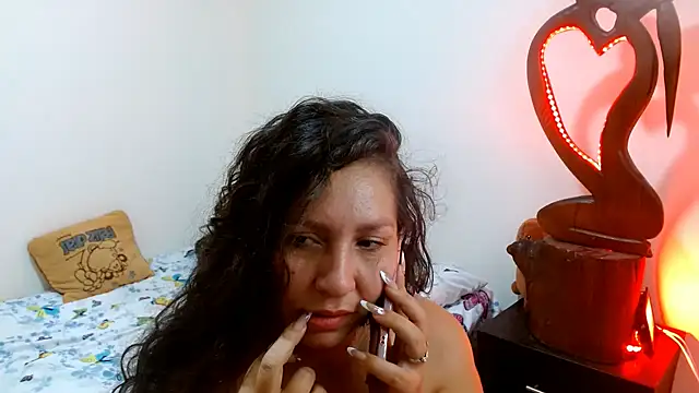 naihroby online show from 12/13/24, 01:04