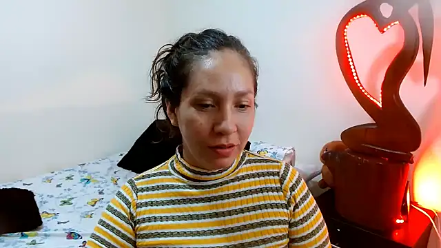 naihroby online show from 12/31/24, 04:27