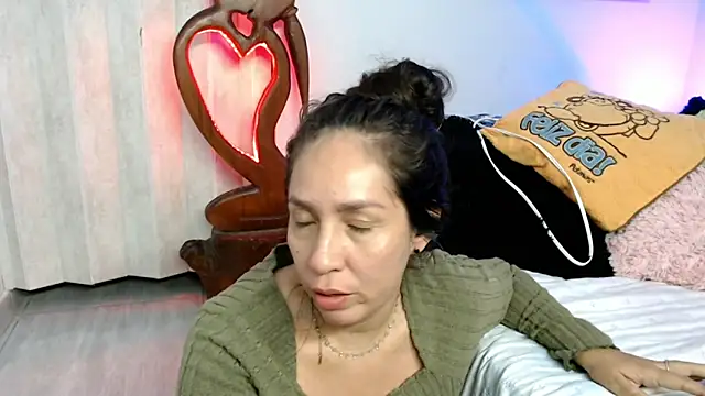 naihroby online show from 02/17/26, 05:48