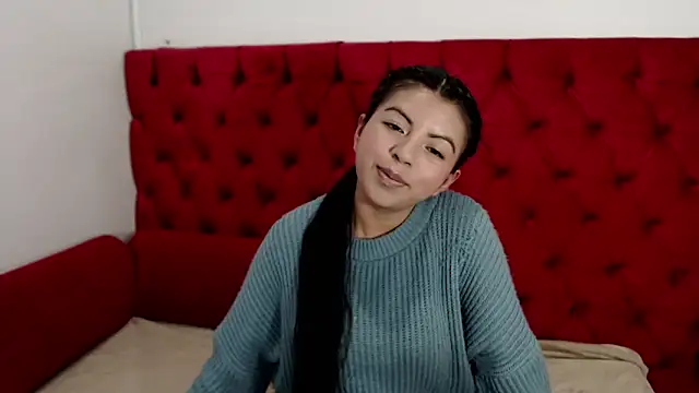 CarolineBrunx online show from 01/19/25, 04:22