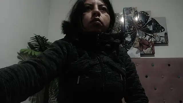 CarolineBrunx online show from 03/05/25, 07:38