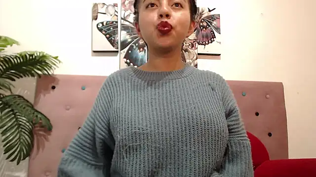 CarolineBrunx online show from 03/13/25, 08:26