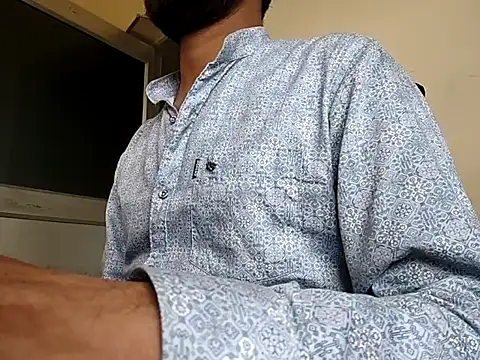 Ishan003 online show from 09/14/25, 06:12