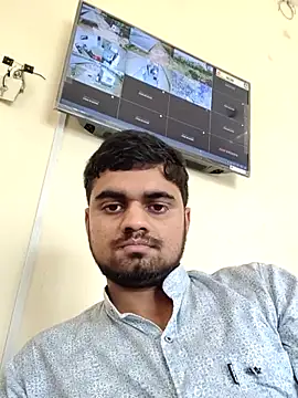 Ishan003 online show from 04/23/26, 07:30