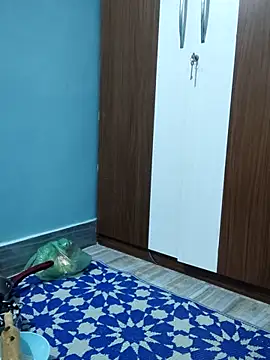 Ishan003 online show from 04/23/26, 02:08