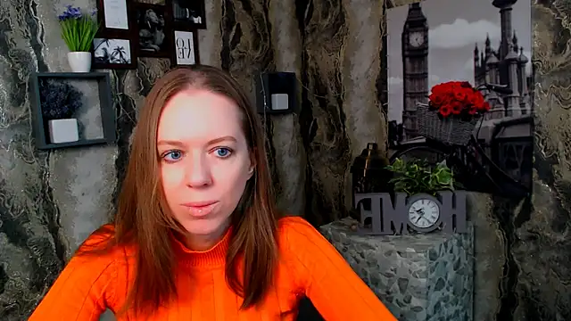 GloriaSi  online show from 11/30/25, 10:08