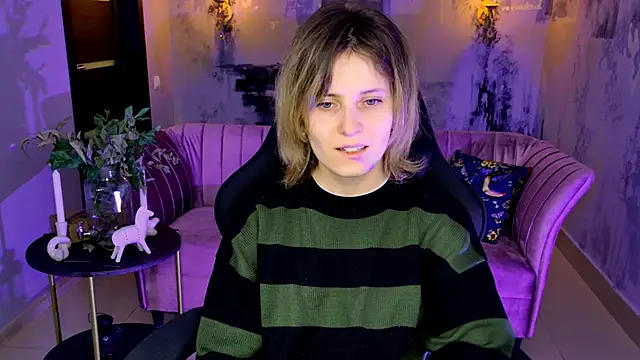 LolaAsmus online show from 02/25/25, 08:03