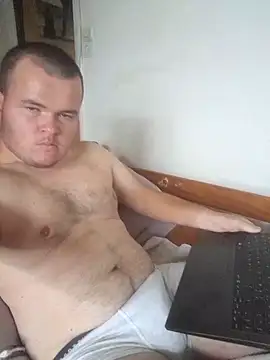 Snapshot of clemhotxxxx chatting on 09/10/25, 11:21 clemhotxxxx online show from 09/10/25, 11:21