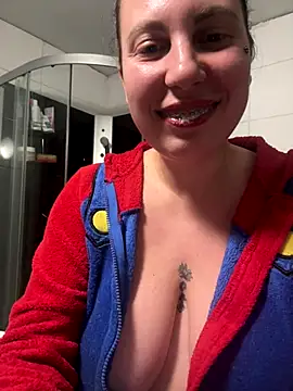 Snapshot of Yanacool007 chatting on 10/01/25, 08:15 Yanacool007 online show from 10/01/25, 08:15